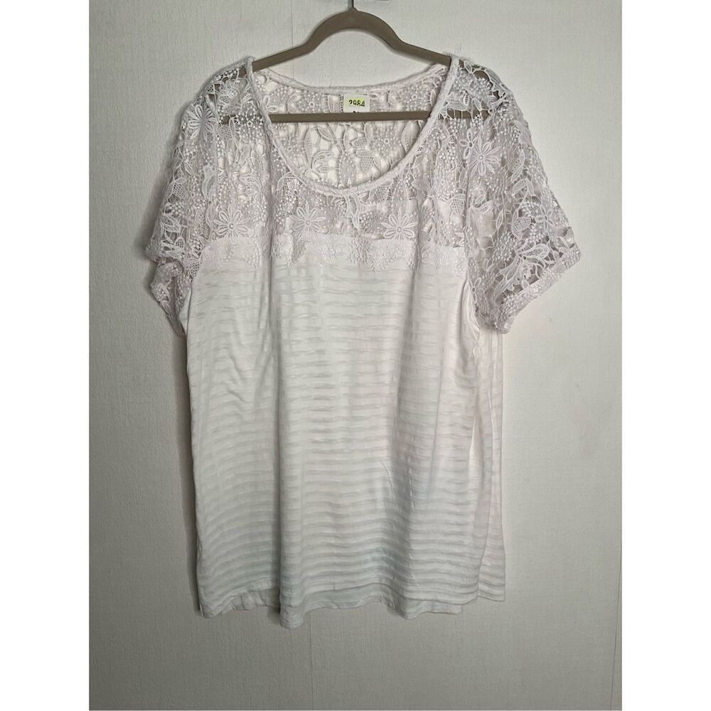 Lane Bryant Top Woman 26/ 28 White BOHO‎ Lacey Neck Shoulders Feminine Angelcore